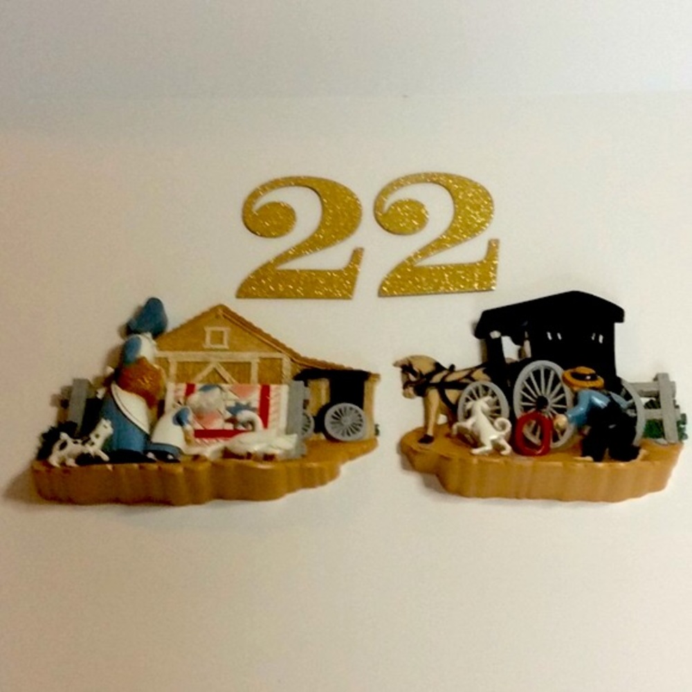 Burwood Amish Wall Plaques 1995 Homco Set of 2